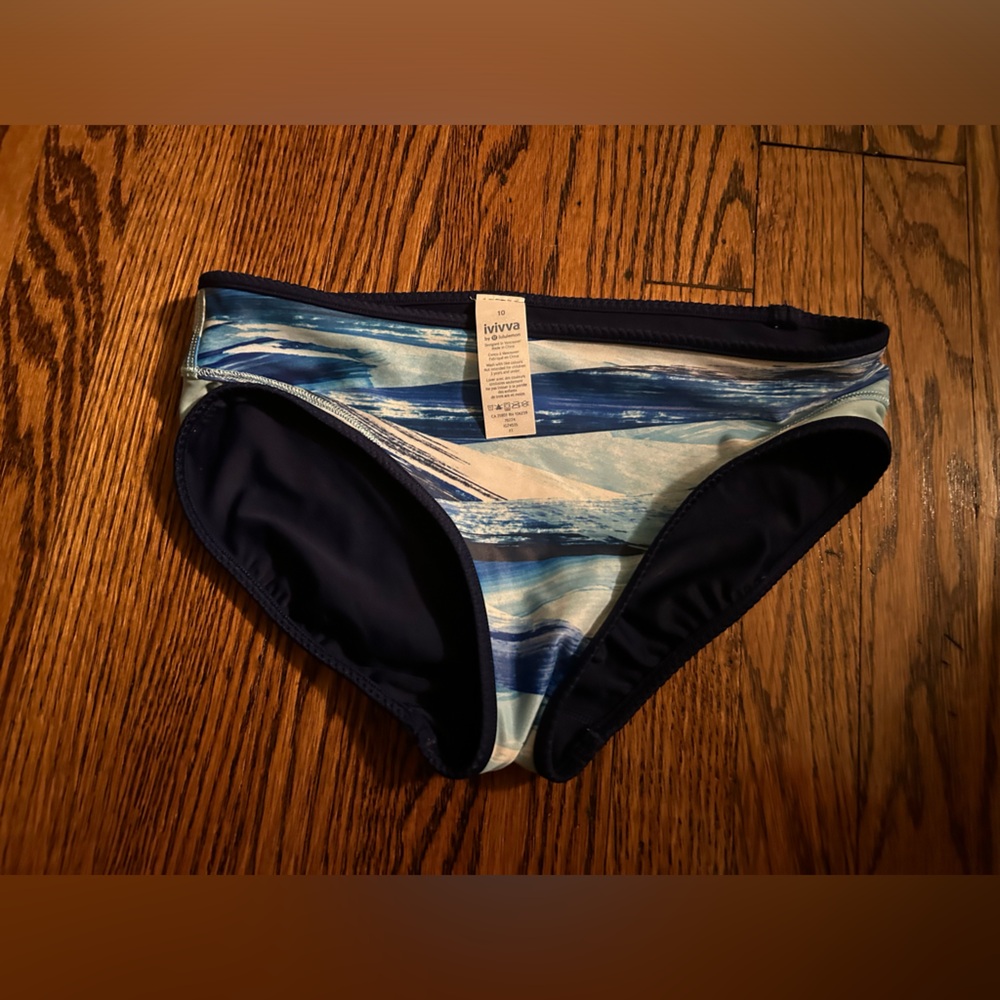 Ivivva reversible swim bottoms